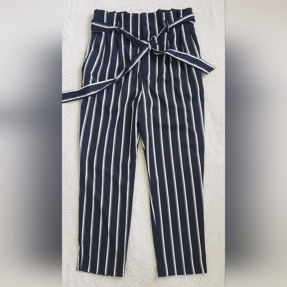 H&M NAVY STRIPE PANTS WITH BELT - Picture 3 of 6